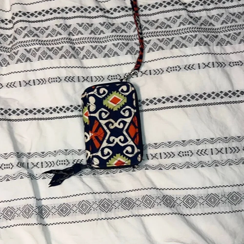Vera Bradley Zip Around Wristlet Wallet – Navy Multicolor Aztec Print - Picture 2 of 5